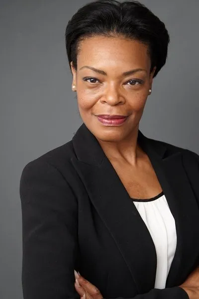 Lynn Adrianna Freedman