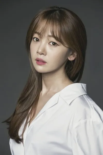 Moon Ji-yoon