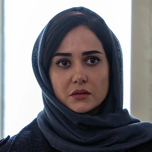 پریناز ایزدیار