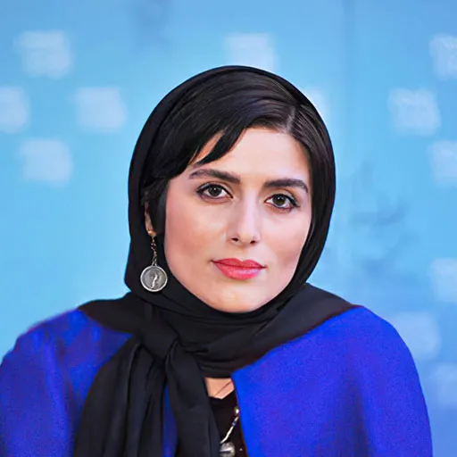 رها خدایاری