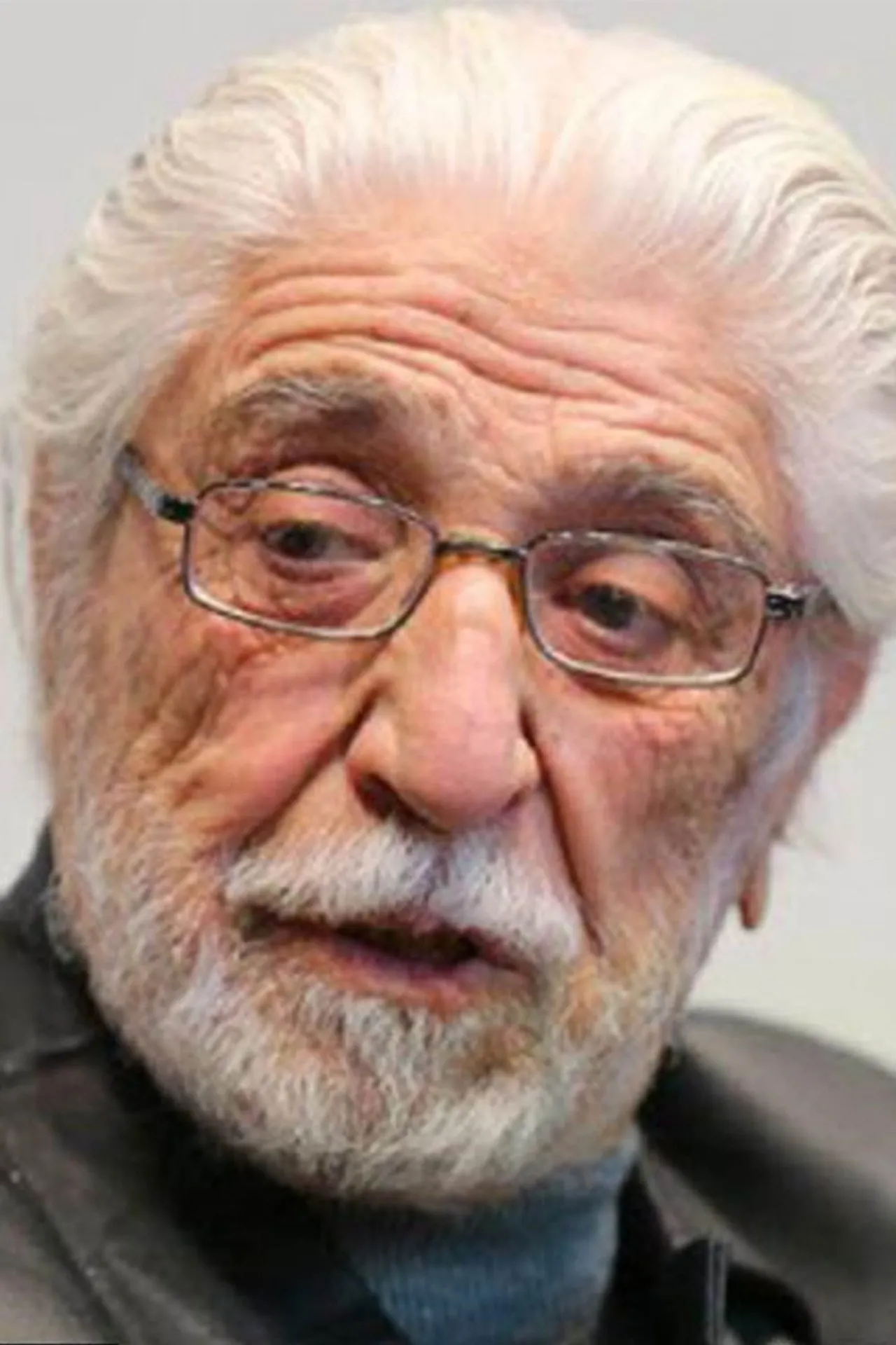 روح الله مفیدی